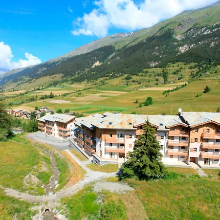 Lanslevillard, 3 Pièces, 6 Personnes - Fr-1-508-113
